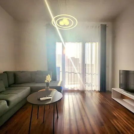 Central W 24h Self Check In Apartman *